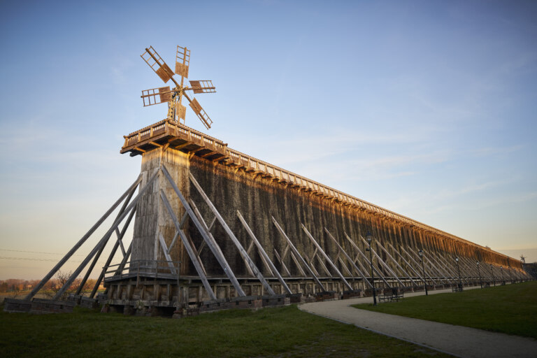 V Ciechocinku jsou tři gradační věže o celkové délce přes 1,7 kilometru a výšce téměř 16 metrů.