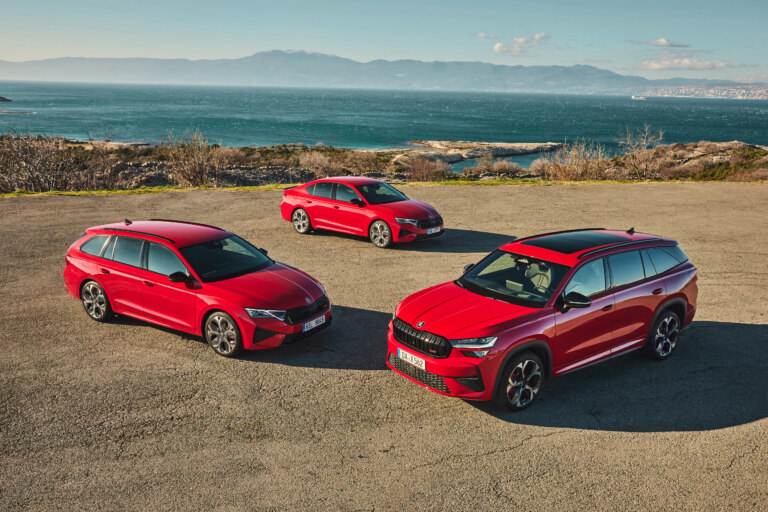 Škoda potvrdila pozíciu jednoznačného lídra slovenského automobilového trhu aj v roku 2025. Pre Slovákov je najobľúbenejšou voľbou