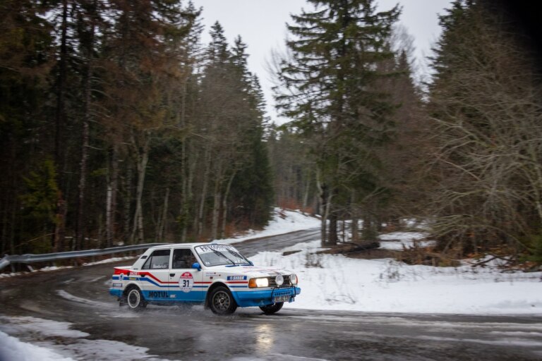 Große Škoda Show bei der AvD-Histo-Monte-57_68255e66