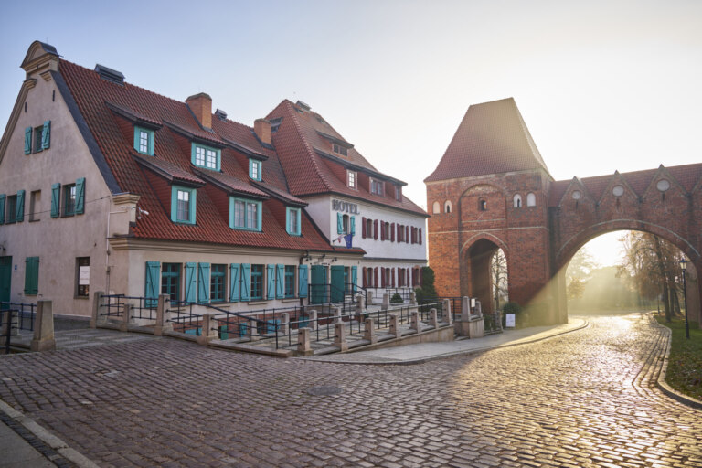 dst8770_6ce0c1d2-1920x1280_debf4c20