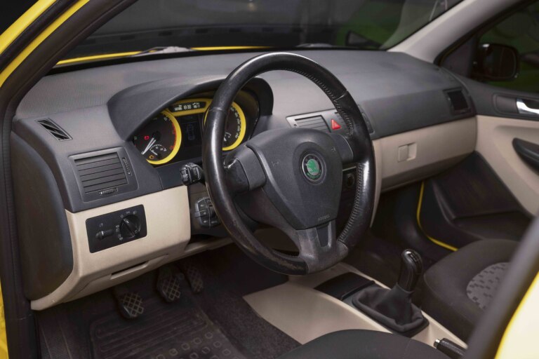 Škoda Fabia Pick-up (2008)