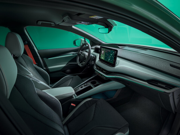 Škoda’s electric bestsellers Elroq and Enyaq receive model year updates