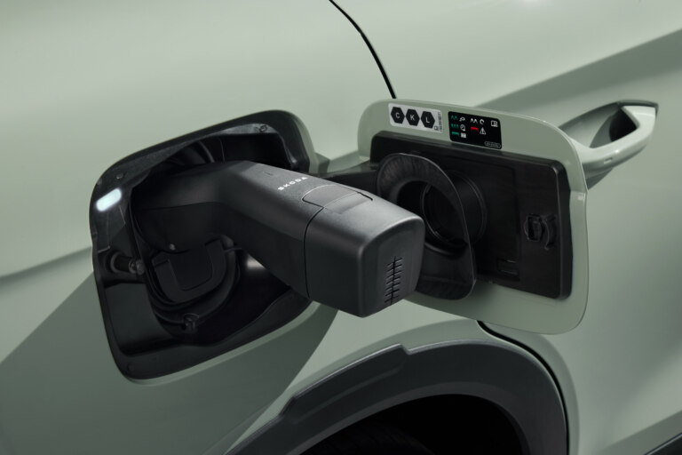 Škoda’s electric bestsellers Elroq and Enyaq receive model year updates