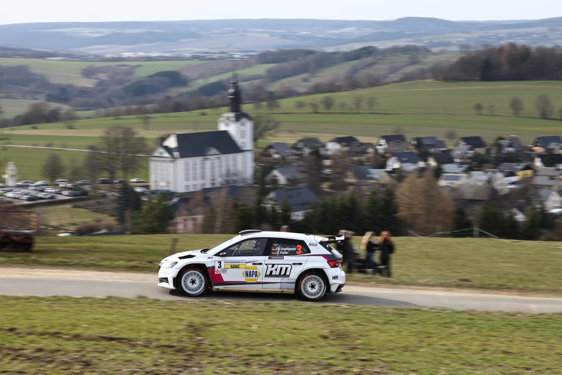 Podestplatz für Škoda zum DRM-Saisonauftakt