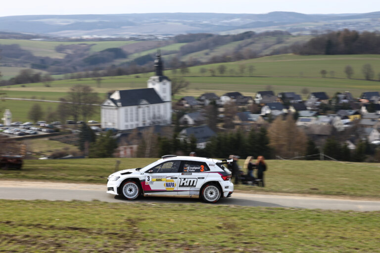 Podestplatz für Škoda zum DRM-Saisonauftakt