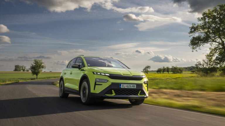In Slovakia, electric vehicles have license plates with green lettering and the letters EL or EV