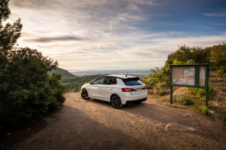 A driver’s paradise just outside Valencia. And those views!