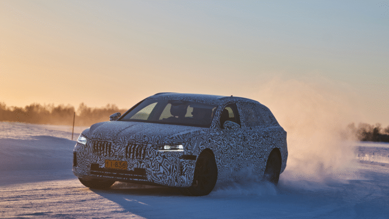 During development, Škoda vehicles are put through their paces even in the most demanding conditions