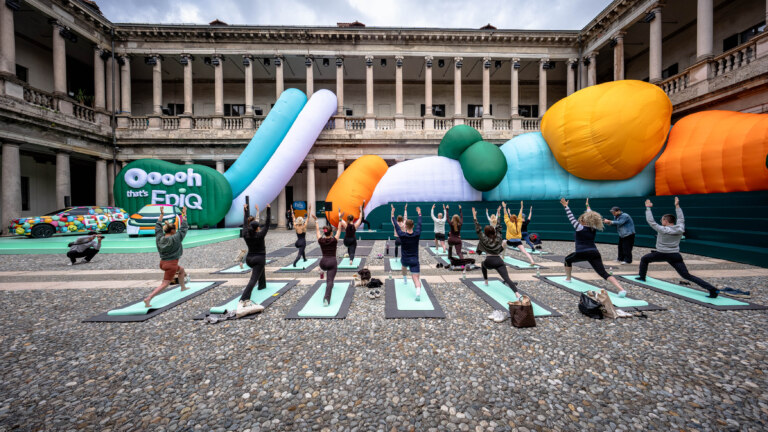 Modelling clay, yoga, simply Epiq! Škoda returns to Milan