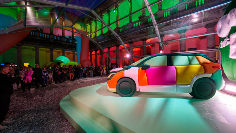 Modelling clay, yoga, simply Epiq! Škoda returns to Milan