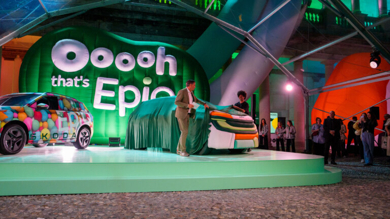 Installationen, Yoga, Epiq! Škoda in Mailand