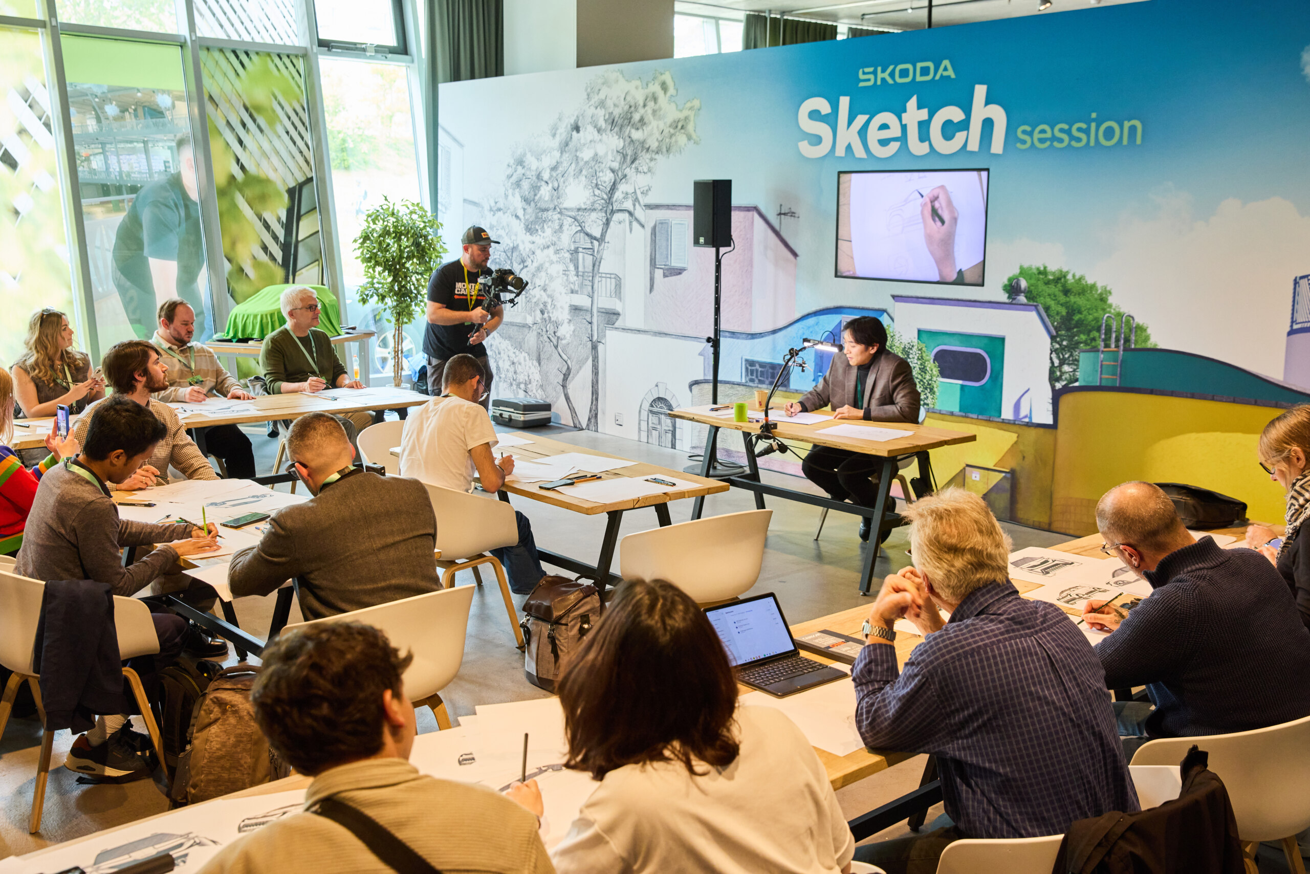 A sketching session with designer Jounggeen Kim