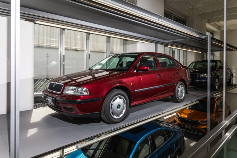 Legenda ožila. V roce 1996 se model Octavia vrátil na scénu, aktuálně se prodává ve své 4. generaci