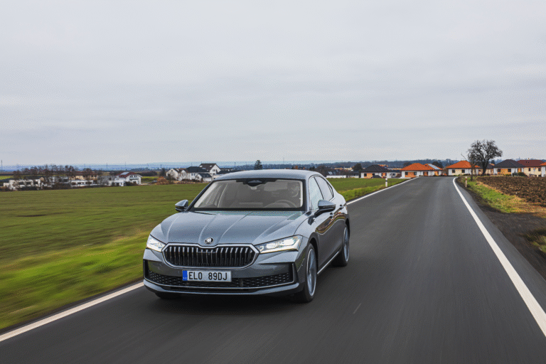 Život s plug-in hybridem: univerzální pomocník