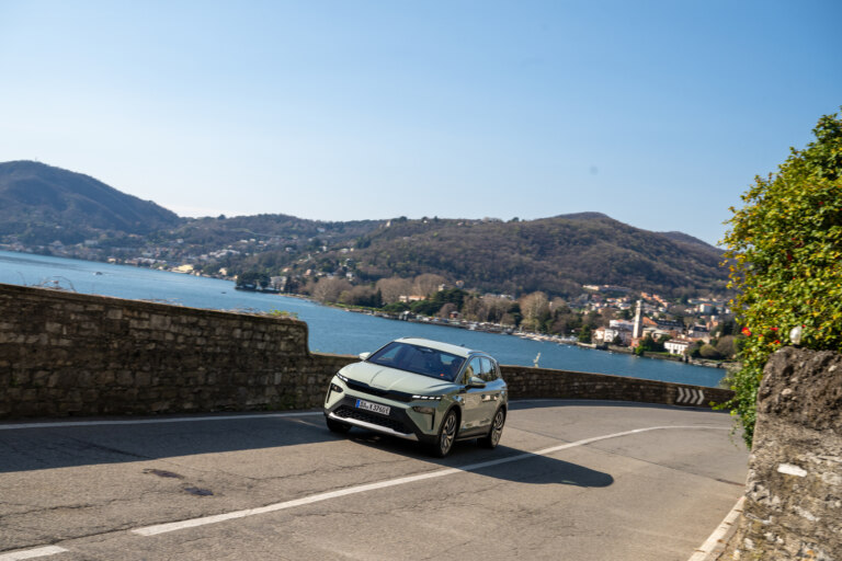 La dolce vita! Explore the surroundings of Lake Como