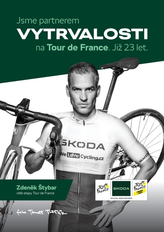 Škoda Auto vyzdvihuje emoce Tour de France a jejího zákulisí unikátní sérií černobílých fotografií
