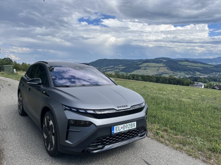 Od Pálavy k Dunaju: Týždeň s modelom Škoda Elroq RS v rytme dvoch kolies