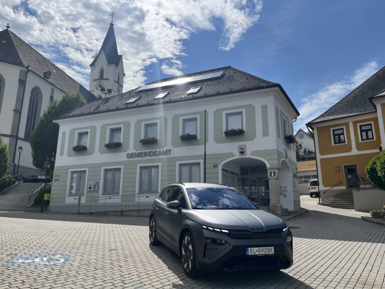 Od Pálavy k Dunaju: Týždeň s modelom Škoda Elroq RS v rytme dvoch kolies