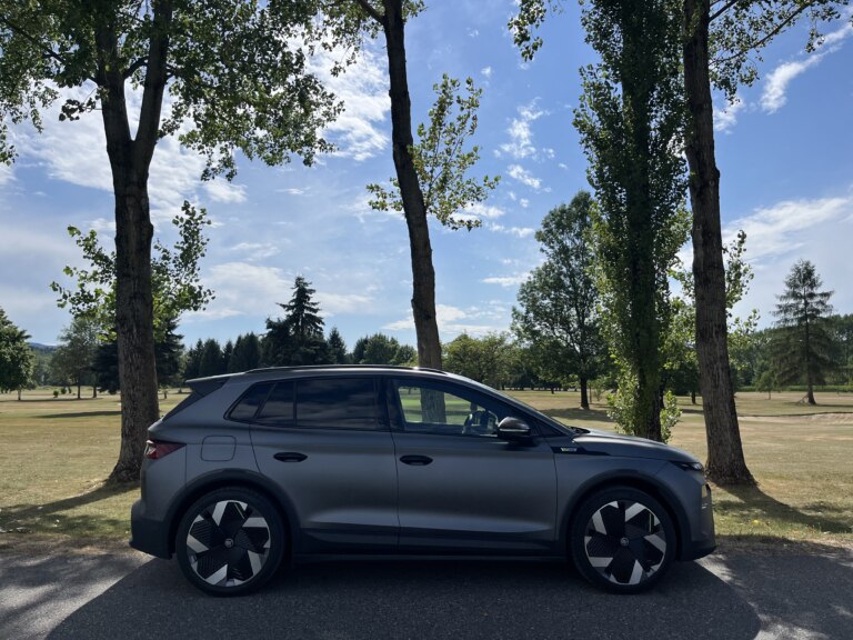 Od Pálavy k Dunaju: Týždeň s modelom Škoda Elroq RS v rytme dvoch kolies