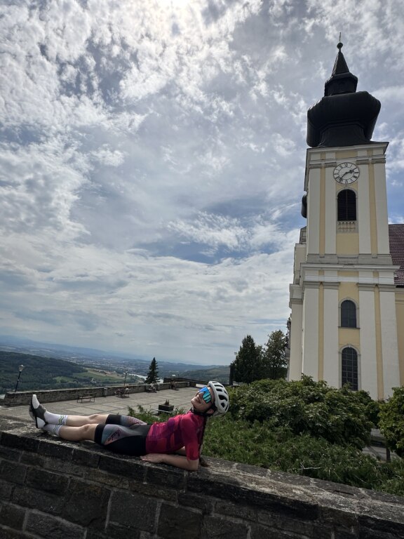 Od Pálavy k Dunaju: Týždeň s modelom Škoda Elroq RS v rytme dvoch kolies