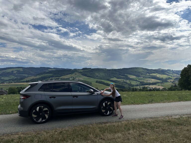 Od Pálavy k Dunaju: Týždeň s modelom Škoda Elroq RS v rytme dvoch kolies