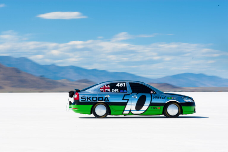 Škoda Octavia na solné pláni Bonneville