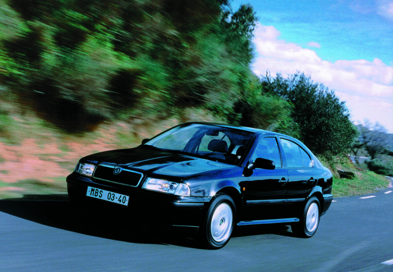 Škoda Octavia slaví 30 let: Tři dekády ikonického modelu
