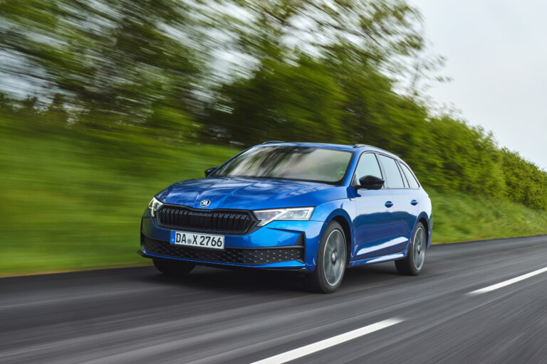 Škoda Octavia slaví 30 let: Tři dekády ikonického modelu