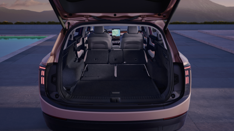 Spacious, comfortable, and striking. Five reasons to want the Škoda Peaq