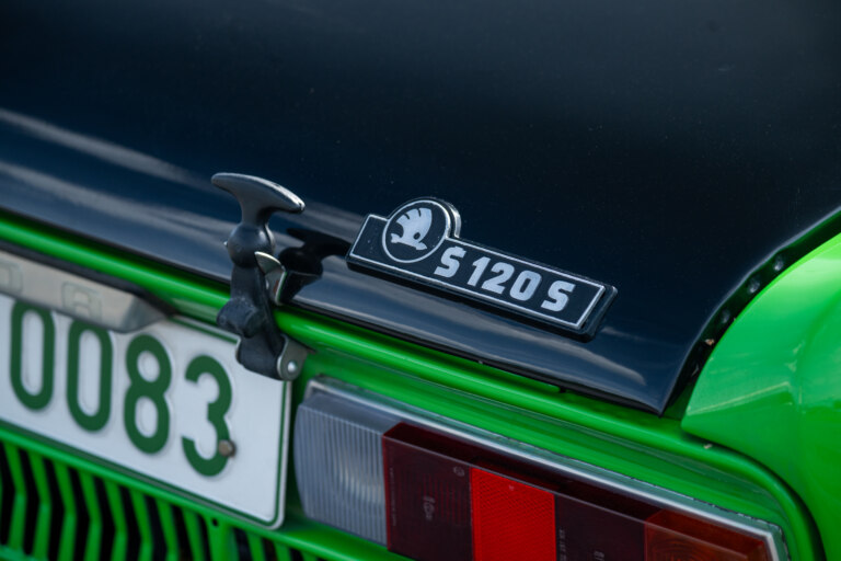 What was racing like half a century ago? Škoda 120 S Rallye Delights a champion