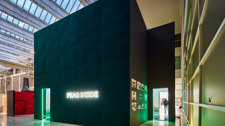 Peaq Inside a DesignBlok