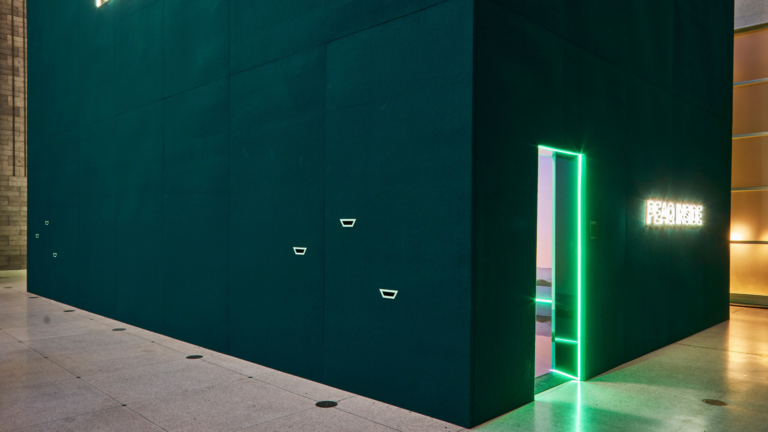 Peaq Inside a DesignBlok